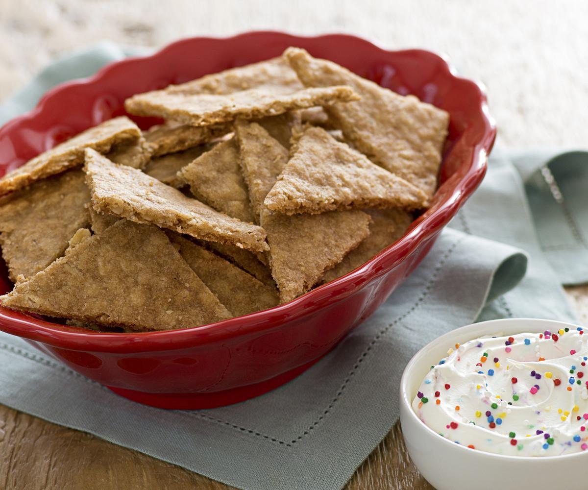 Pat-A-Cake Oatmeal Cookies with Sprinkle Dip