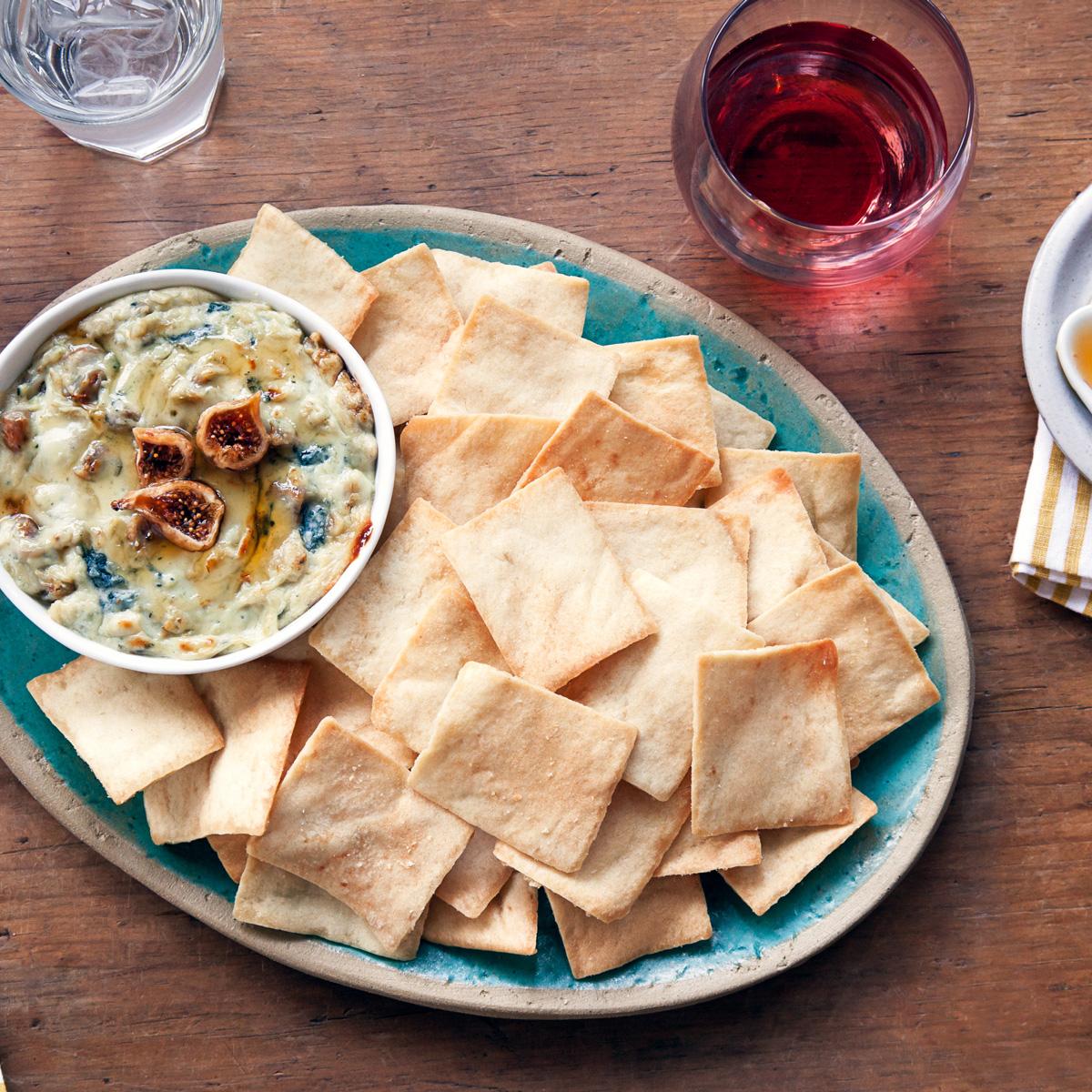 Trempette chaude miel, fromage et figues