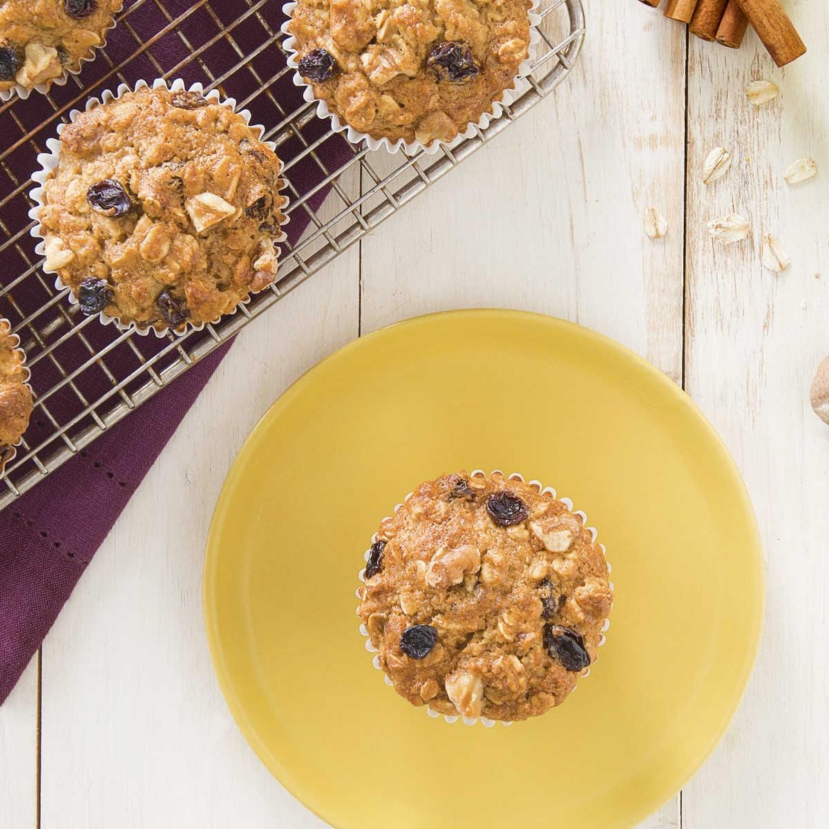 Muffins nourrissants pommes et raisins