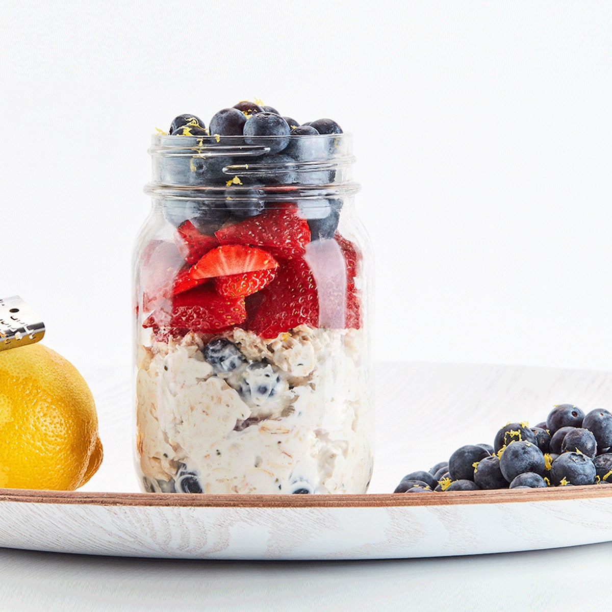 Mixed Berry Overnight Oats