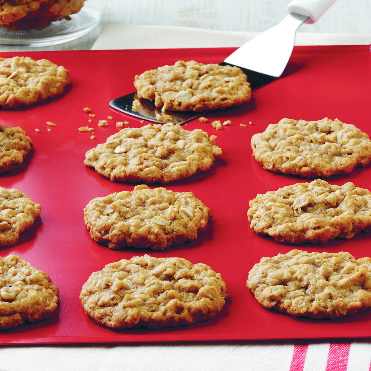 Famous Oatmeal Cookies