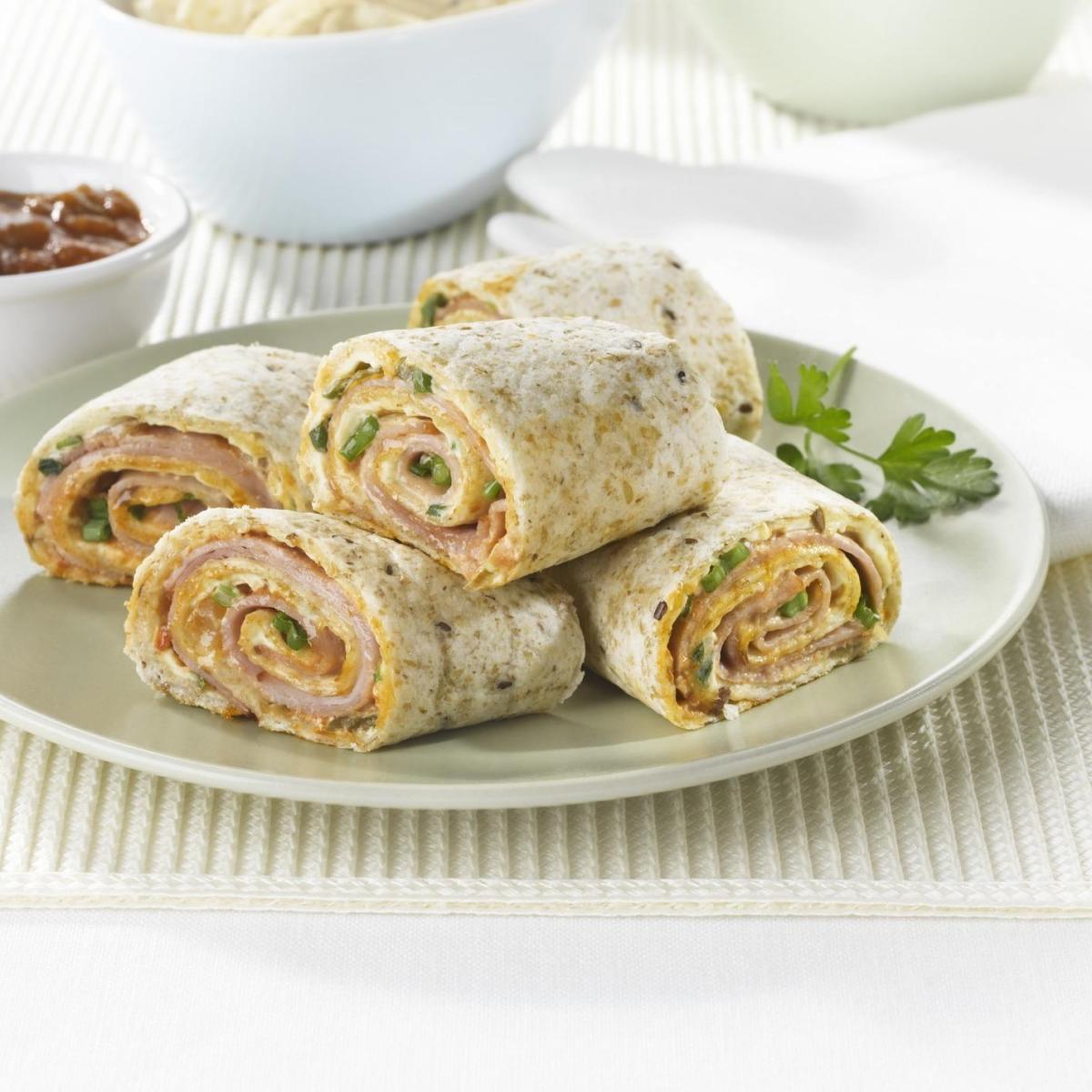 Baked Salsa Ham Roll-Ups