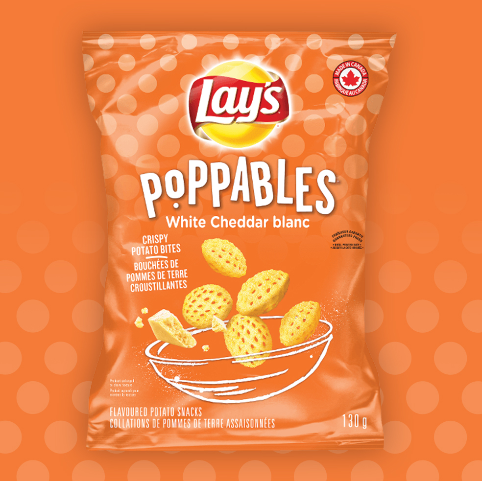 Collations de pommes de terre assaisonnées LAY’S POPPABLES® Cheddar blanc