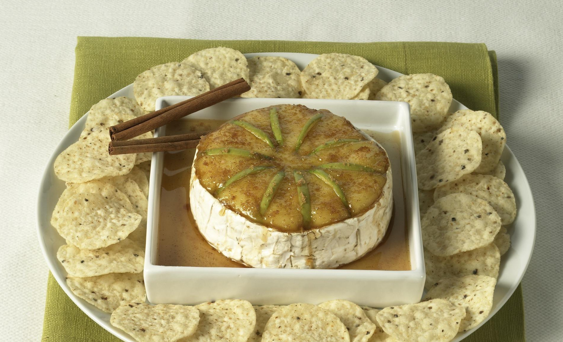 Brie à l’érable cuit au four