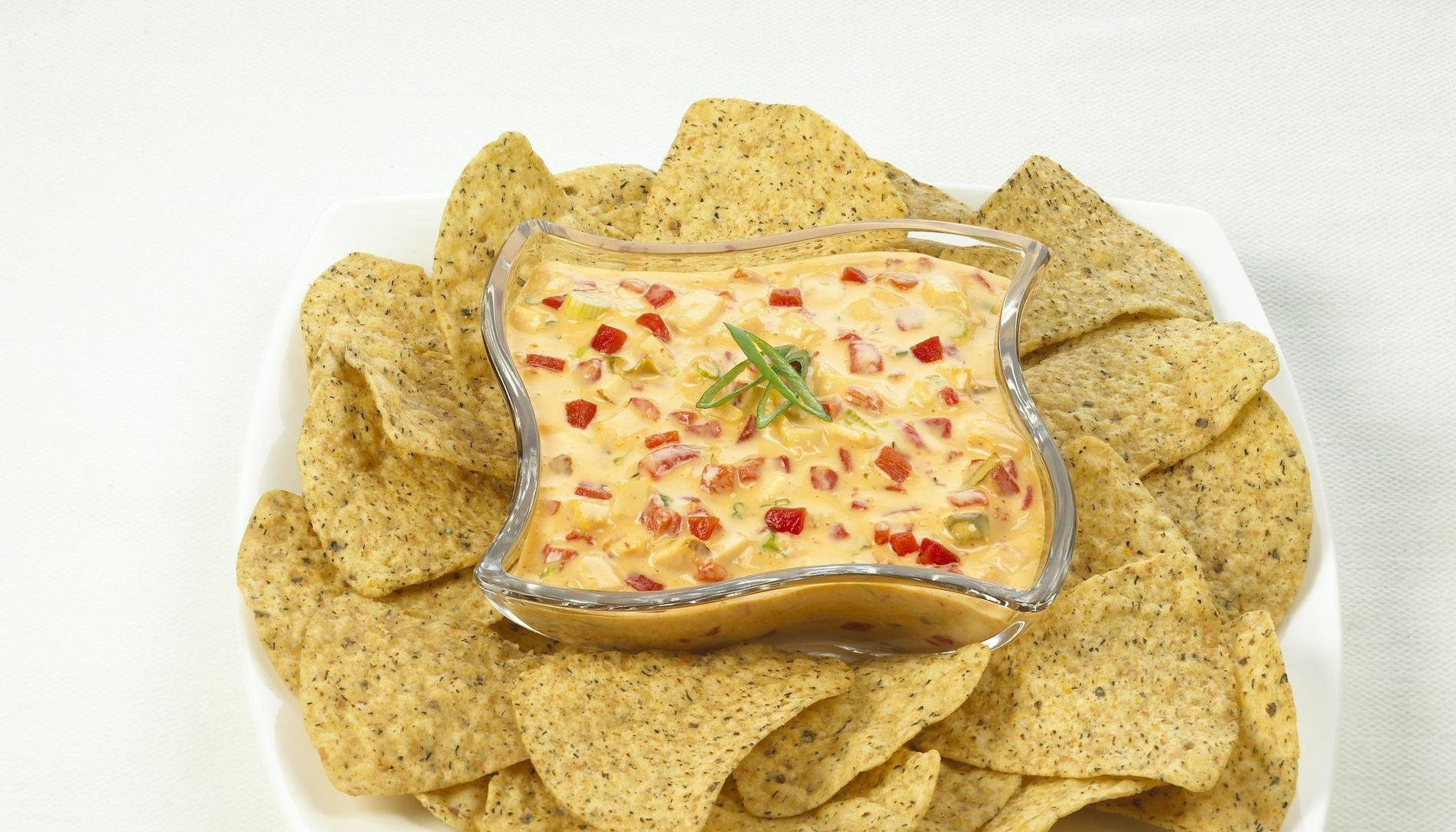 Roasted Red Pepper Cheesy Dip