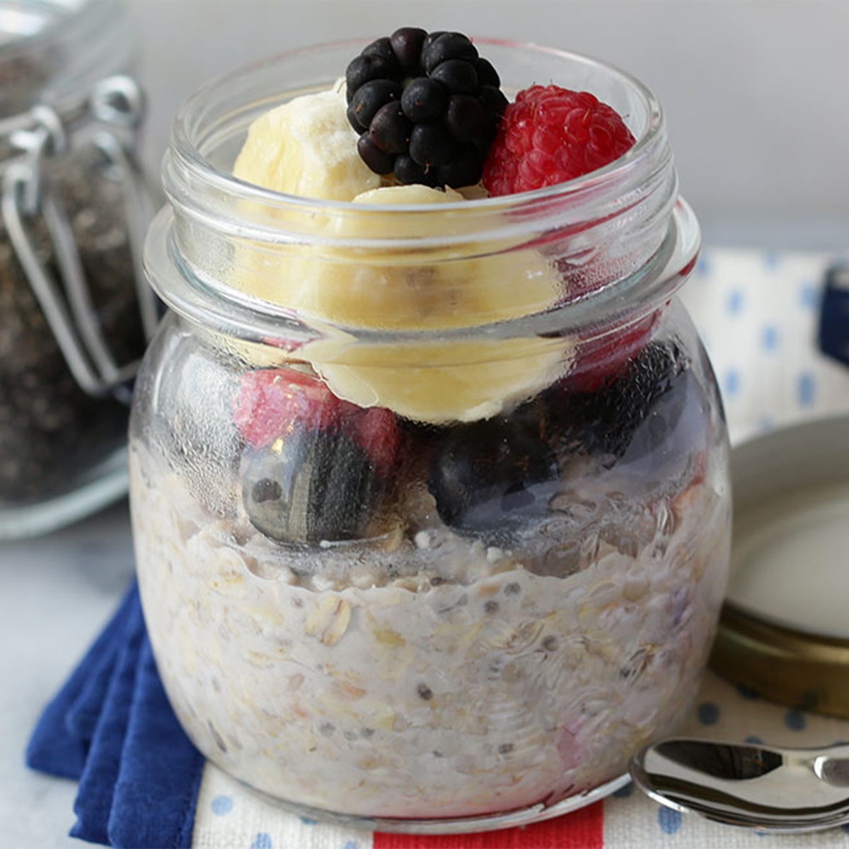 Very Berry Overnight Oats