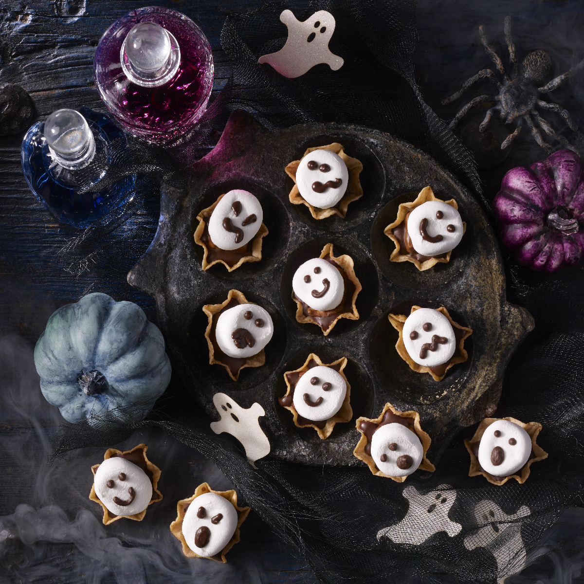 Spooky Smores SCOOPS