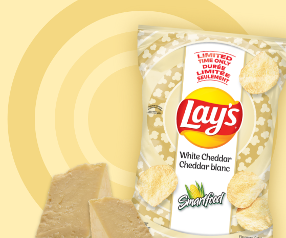 Lay's<sup>®</sup> White Cheddar Flavoured Potato Chips