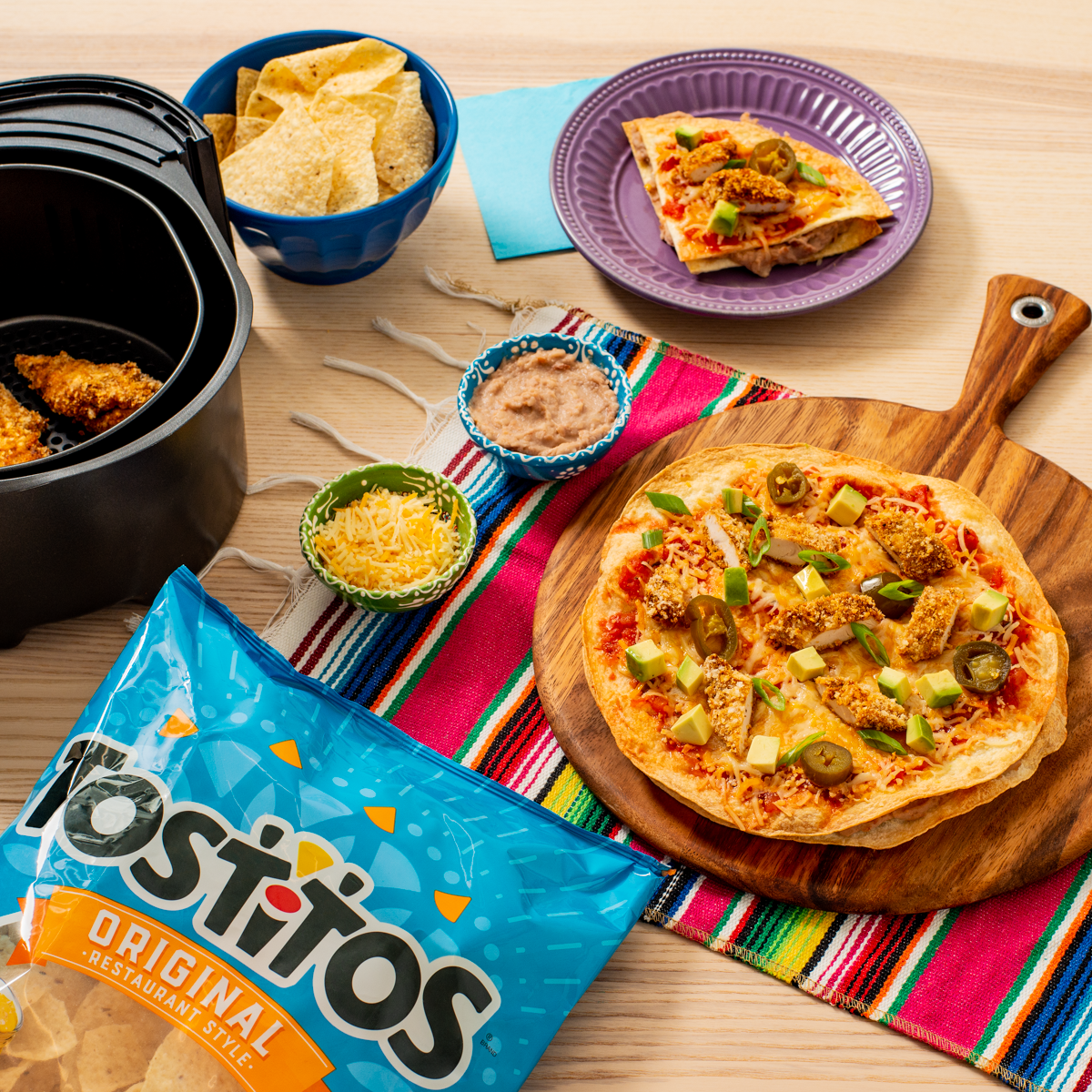 Tostitos<sup>®</sup> Air Fryer Chicken Tex-Mex Pizza