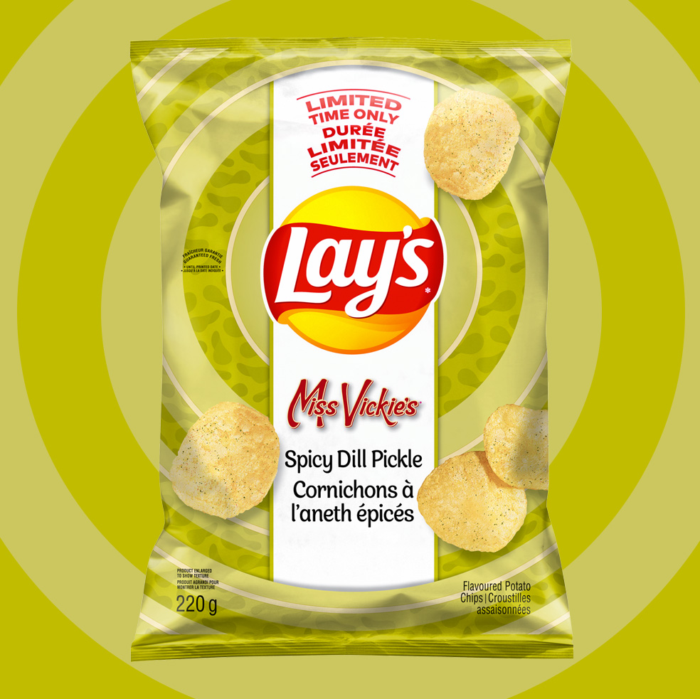 Lay's Lay's Spicy Dill Pickle Flavoured Potato Chips Tasty Rewards