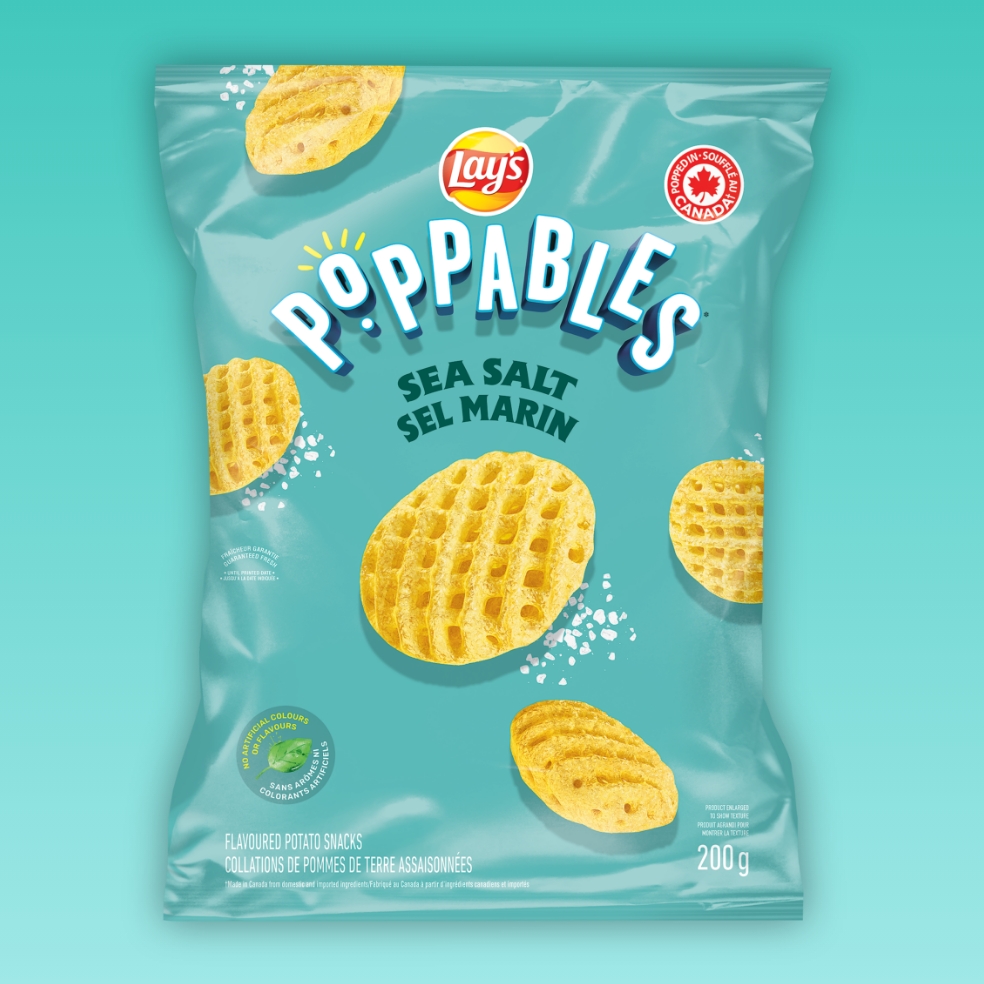 LAY'S POPPABLES<sup>®</sup> Sea Salt Flavoured Potato Snacks