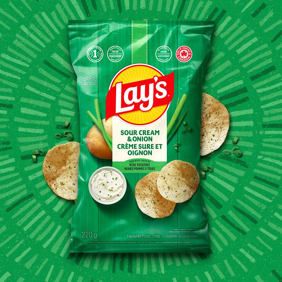 LAY'S® Sour Cream & Onion Flavoured Potato Chips